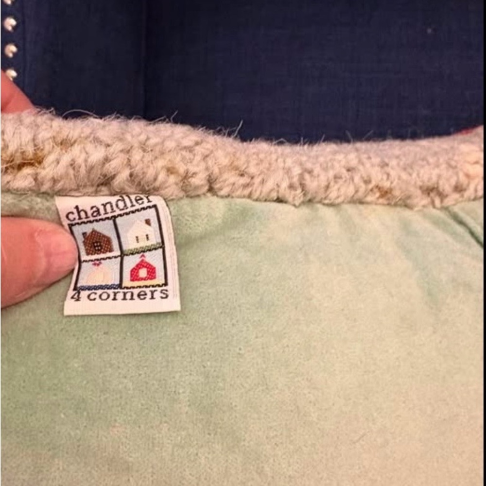 Vintage patriotic hook pillow - Picture 5 of 7